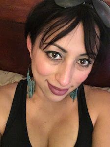 Meet your Posher, Sandra